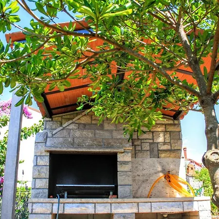 With A Parking Space Stinjan, - 15256 Apartamento *