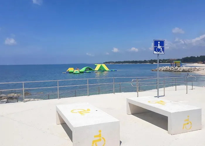 아파트 With A Parking Space Stinjan, - 15256 *